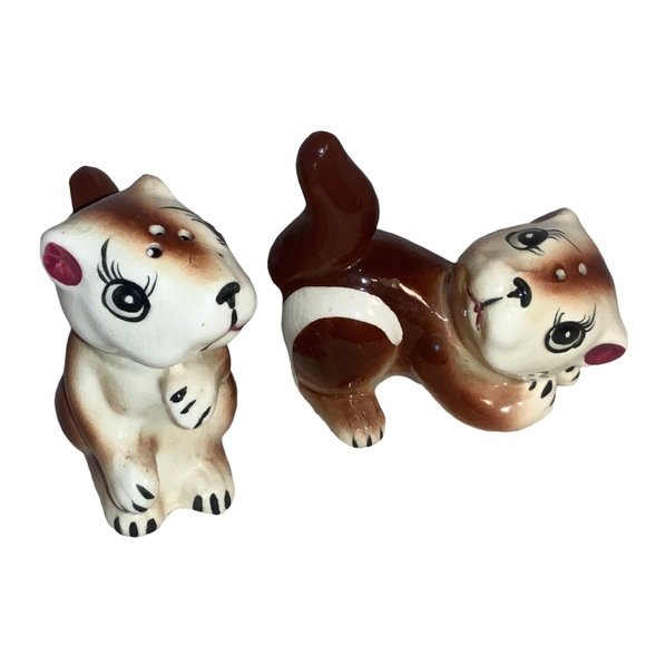 Chipmunk Salt and Pepper Shaker Set- brown/ white - Picture 1 of 7